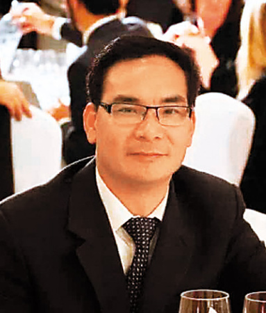 西班牙僑聲報(bào)社長(zhǎng)、海外網(wǎng)西班牙頻道總顧問(wèn)戴華東