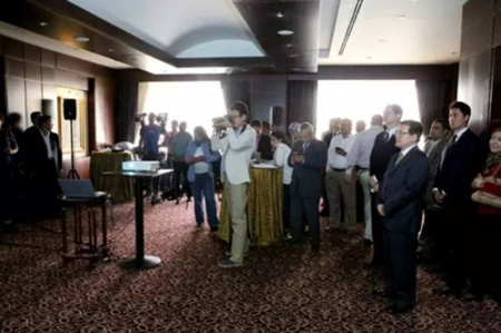 新聞發(fā)布會現(xiàn)場 新聞發(fā)布會現(xiàn)場