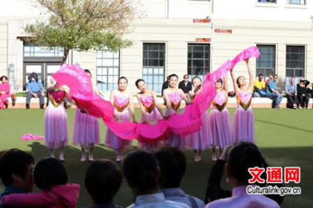 經(jīng)典中國舞茉莉花