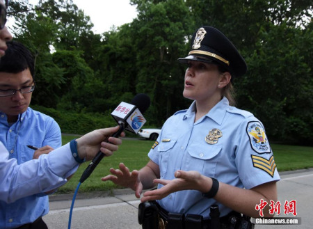 圖為羅斯接受記者采訪。<a target='_blank' >中新社</a>記者 張蔚然 攝