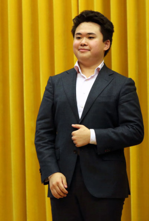 潘暉諾在中國科學(xué)院大學(xué)演講 楊天鵬/攝 潘暉諾在中國科學(xué)院大學(xué)演講 楊天鵬/攝