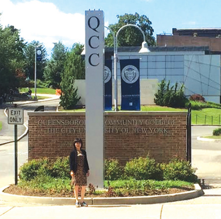 陳倩目前在皇后社區(qū)大學(xué)當(dāng)數(shù)學(xué)講師 。