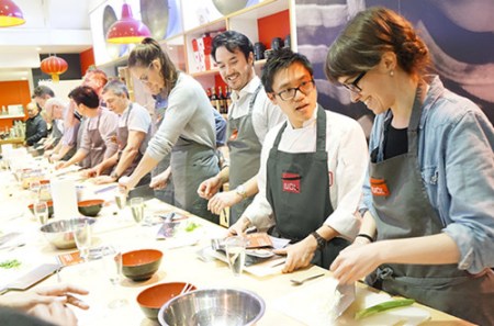 (英國《英中時報》) (英國《英中時報》)