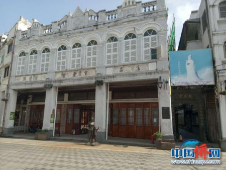 未來的天后宮入口位于中山路臨街，可從長堤路遠眺。