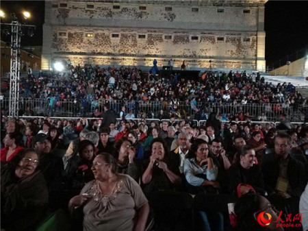 墨西哥塞萬提斯國際藝術(shù)節(jié)上，京劇版《魔俠吉訶德》現(xiàn)場座無虛席