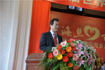 福建省僑聯(lián)主席陳式海致辭 福建省僑聯(lián)主席陳式海致辭