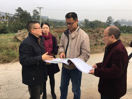 檢查丹棱龍鵠山敬老院