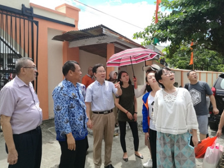 走訪巴厘巴里華校 走訪巴厘巴里華校