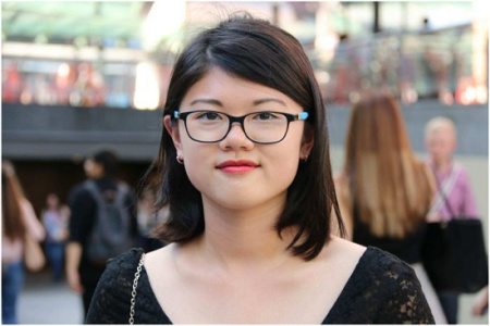 在中國(guó)出生、會(huì)說普通話和粵語的南茜·李。(澳洲廣播公司圖片)