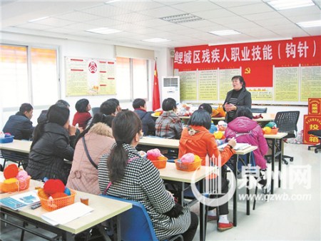 對(duì)殘疾人來(lái)說(shuō)，學(xué)一項(xiàng)技能是實(shí)現(xiàn)就業(yè)的重要途徑。(謝彬彬 供圖)