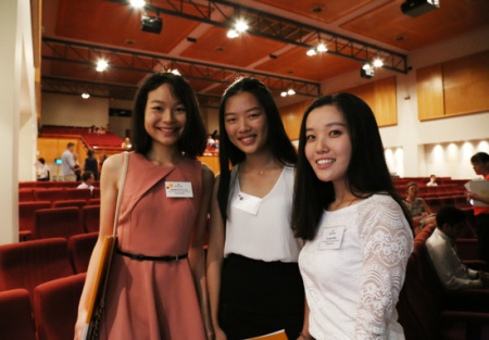 數(shù)學(xué)科目的3朵金花。(本報攝影)