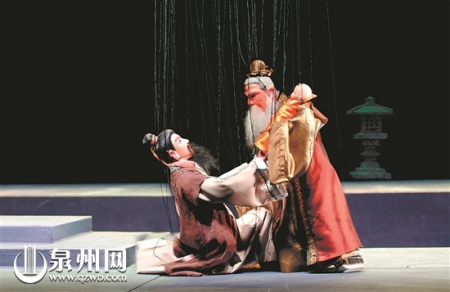 泉州木偶劇《趙氏孤兒》(智勇 攝) 泉州木偶劇《趙氏孤兒》(智勇 攝)