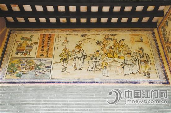 公祠墻壁上有著精美的壁畫。