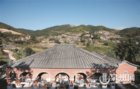 南安眉山鄉(xiāng)觀山村(張九強(qiáng) 攝) 南安眉山鄉(xiāng)觀山村(張九強(qiáng) 攝)