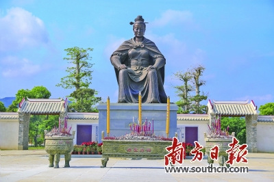 茂名濱海新區(qū)海絲遺跡之冼夫人銅像。劉武基 攝