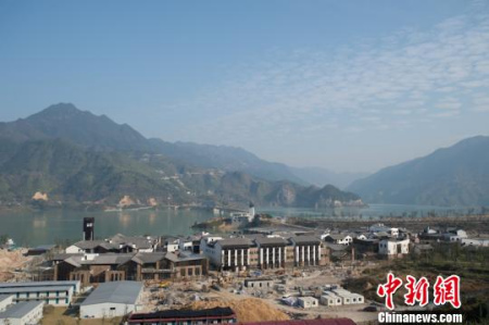 千峽湖生態(tài)旅游度假區(qū)。青田旅委提供