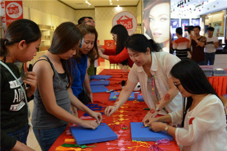 學做中國結 學做中國結