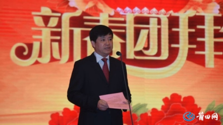 市長(zhǎng)李建輝致辭。