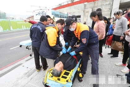 圖為事故現(xiàn)場(chǎng)。