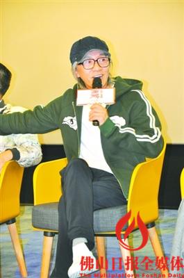 周星馳自稱他的電影作品受香港粵語(yǔ)長(zhǎng)片影響。