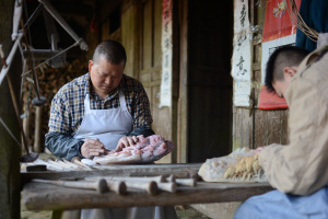 傳統(tǒng)石雕雕刻小場(chǎng)景
