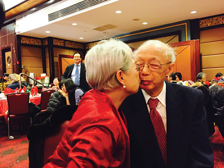 劉永光和劉毛淑卿夫婦。(美國(guó)《僑報(bào)》/ 林菁 攝)