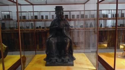 劉伯溫銅像（清代）。