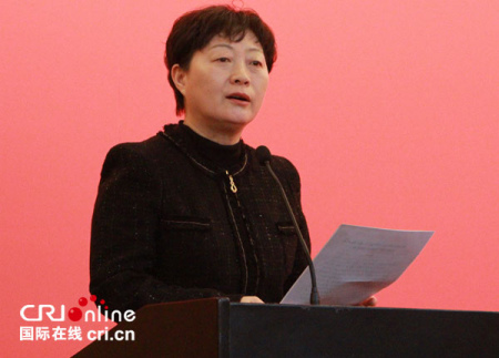 中國(guó)僑聯(lián)副主席康曉萍發(fā)言。
