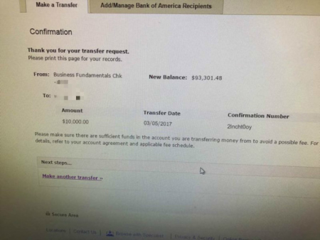 騙子發(fā)給陳曉慧的偽造手機(jī)或網(wǎng)絡(luò)轉(zhuǎn)賬截圖。（美國(guó)《世界日?qǐng)?bào)》）