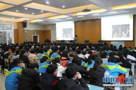 公益講座。葉榮榮 攝