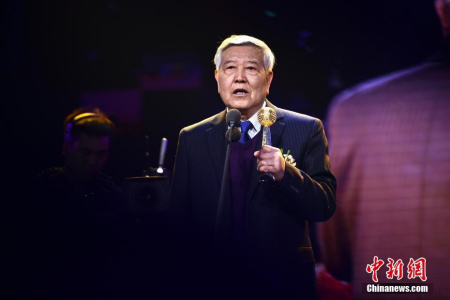 物理學(xué)家趙忠賢獲得影響世界的華人大獎(jiǎng)。 <a target='_blank'  >中新網(wǎng)</a>記者 金碩 攝