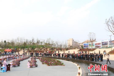 金獅湖 許乾虎 攝 金獅湖 許乾虎 攝