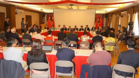 洛杉磯僑學(xué)界舉辦座談會，熱議中美元首會晤。圖為座談會現(xiàn)場（中國駐洛杉磯總領(lǐng)事館網(wǎng)站）