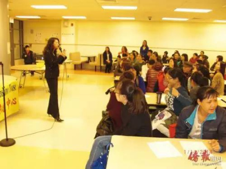 2014年，陳張栩醫(yī)生在310小學(xué)為家長們講授“理解中西文化教育之差異，建立良好的家庭溝通”。