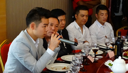 郭顯云在安全座談會(huì)上。（法國(guó)《歐洲時(shí)報(bào)》/孔帆 攝）