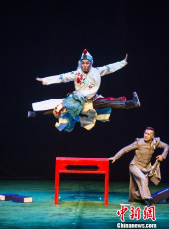 《浮士德》劇照 國(guó)家京劇院供圖 攝