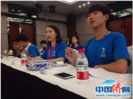 金瑞靈參加“中國(guó)書畫日”體驗(yàn)活動(dòng)