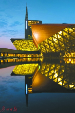 開業(yè)7年的廣州大劇院票房收入占比達60%，已連續(xù)6年實現(xiàn)收支平衡，2015年、2016年經(jīng)營收入均突破億元，成為國內(nèi)劇院的市場化樣本。