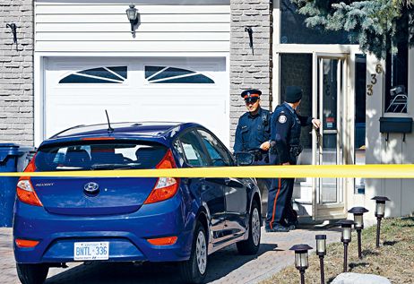 這宗倫常慘案于2013年3月31日被揭發(fā)，警方發(fā)現(xiàn)一男一女伏尸在士嘉堡一獨立屋內(nèi)。 （加拿大《星島日報》數(shù)據(jù)圖片）