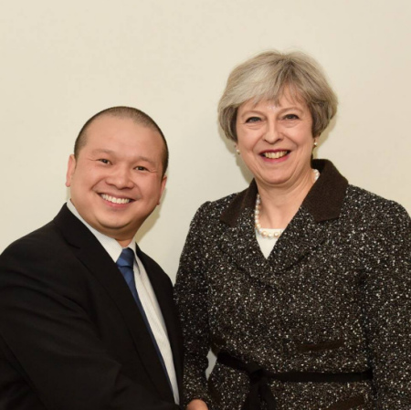 （英國《英中時報》）