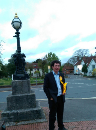 (英國《英中時報》) (英國《英中時報》)