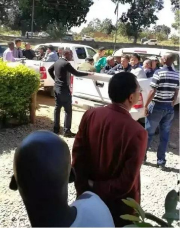 抓捕現(xiàn)場(僑胞供圖)