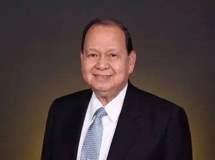 上好佳(中國(guó))有限公司董事長(zhǎng)施恭旗