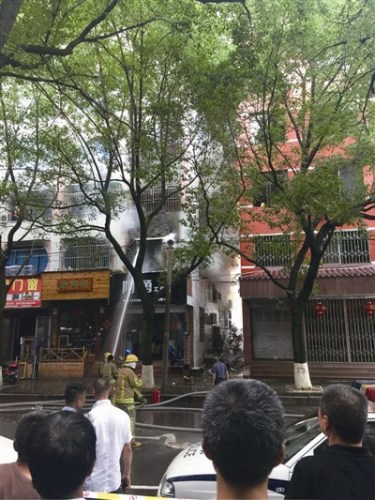 圖為火災(zāi)現(xiàn)場。