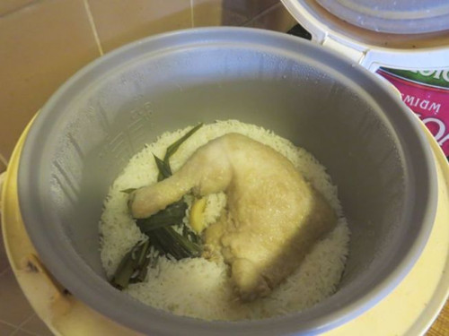 (美國《世界日報》) (美國《世界日報》)