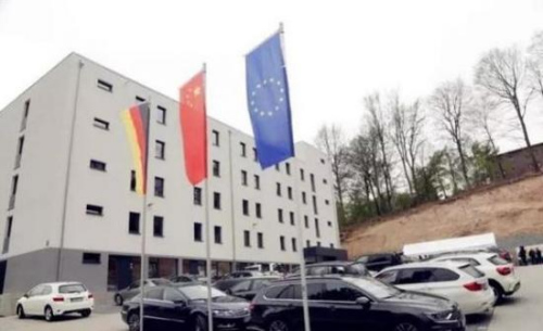 “世界工廠總部基地”手動商貿(mào)大樓。(法國歐洲時報網(wǎng)援引參考消息網(wǎng))