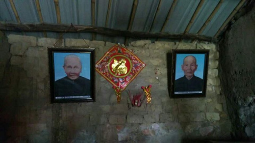 盧愛(ài)枝和丈夫生前照片。(圖片來(lái)自受訪(fǎng)者)