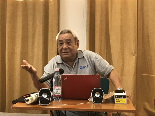 (歐洲華通社) (歐洲華通社)