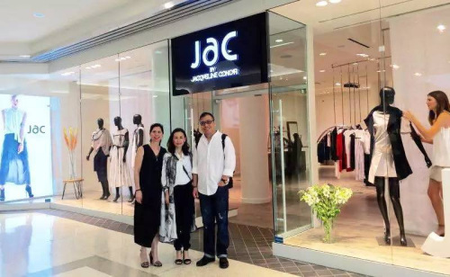 Rozemerie與中國朋友合伙成立服裝品牌