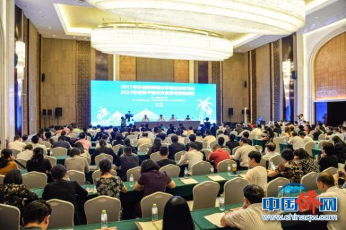 圖為研習(xí)班、培訓(xùn)班現(xiàn)場?！『閳赠i 攝